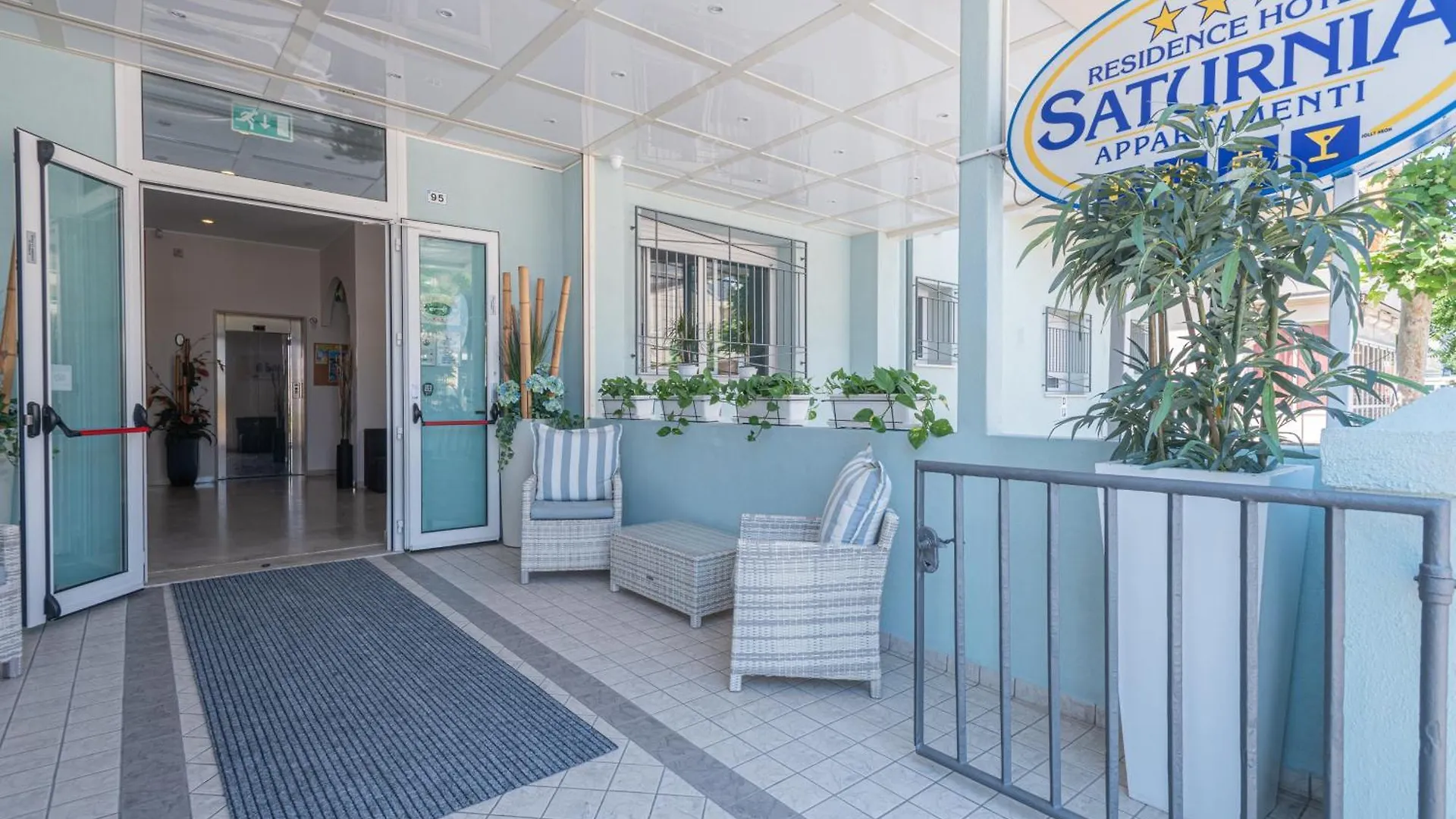 *** Aparthotel Residence Saturnia Riccione Italia